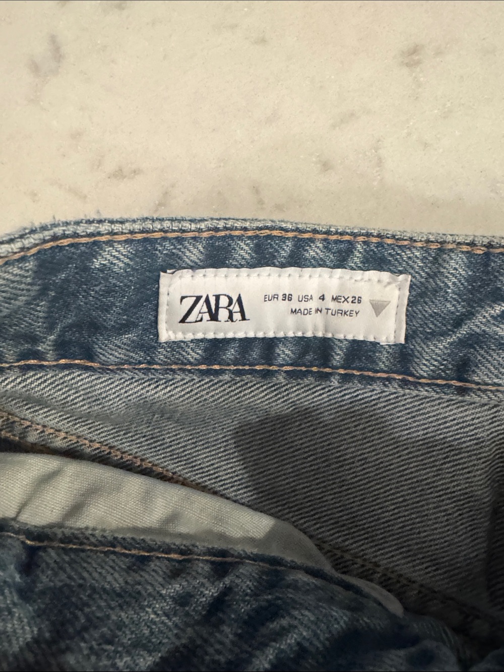 Zara high waist wide leg jeans, raw hem - Picture 7 of 9